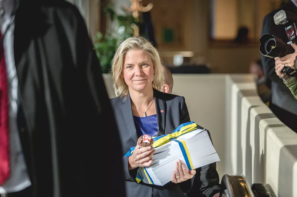 Magdalena Andersson håller i budgeten