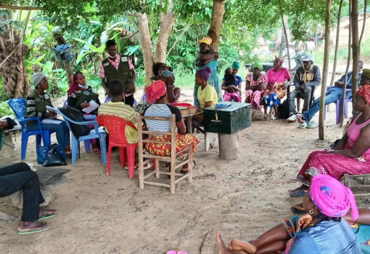 Group of women in VSLA